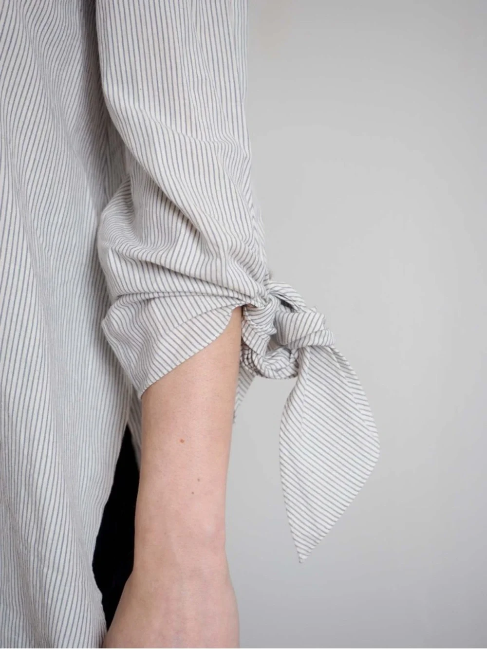 Tibi Off the Shoulder Pin Stripe Blouse in Deep Gray and White Size M